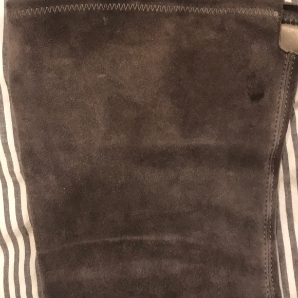 Stuart Weitzman Lowland grey suede boot - Picture 4 of 6